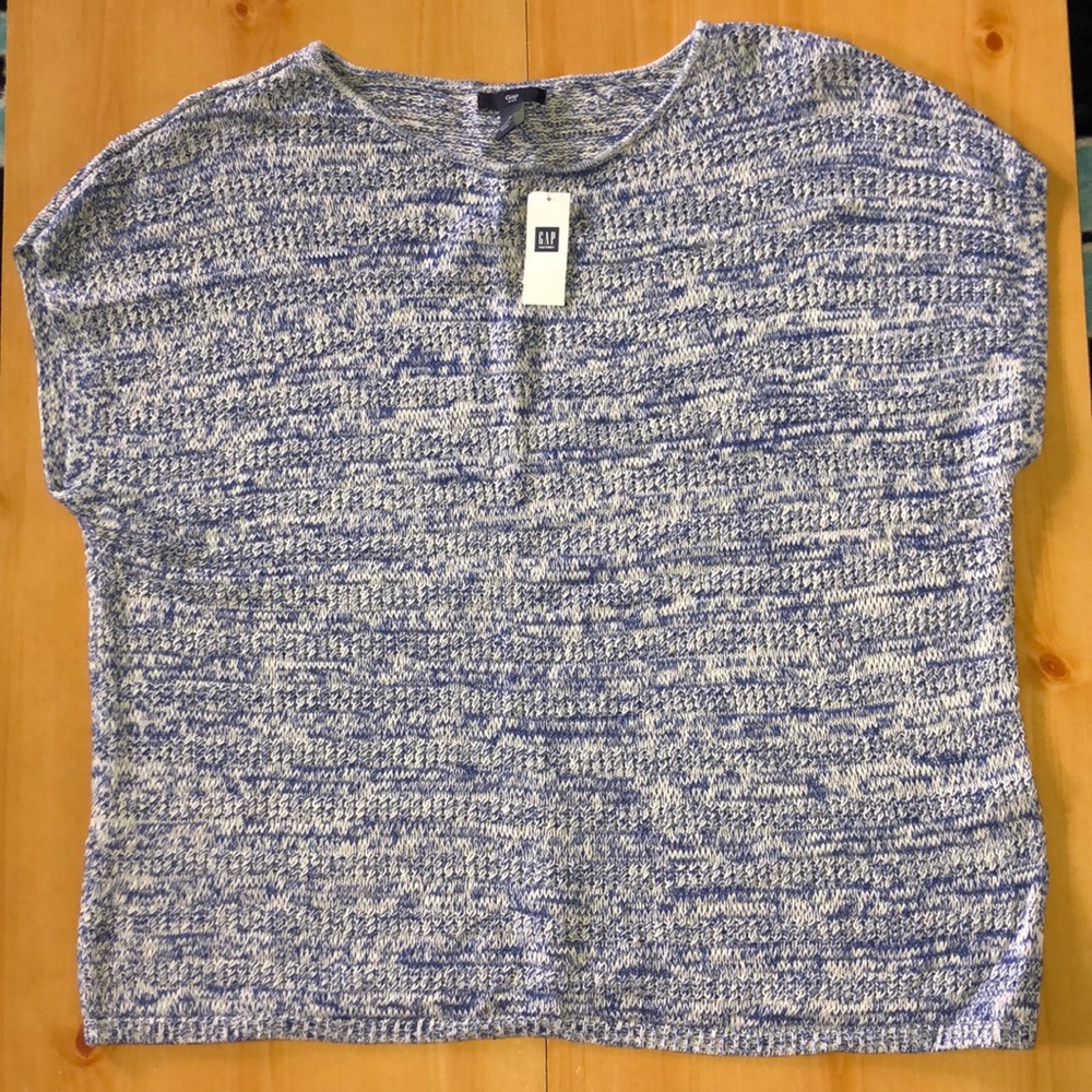 Blue/white Cropped sleeve knit sweater, Never worn - Picture 1 of 3